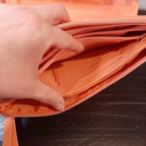 3/$20 Ganz Beyond A Bag Urban E Reader Tote Bag Cantaloupe Orange Bonus Wristlet - Picture 12 of 16